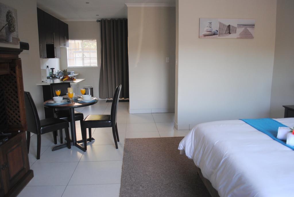 86 Edison Self Catering Apartment Johannesburg Luaran gambar