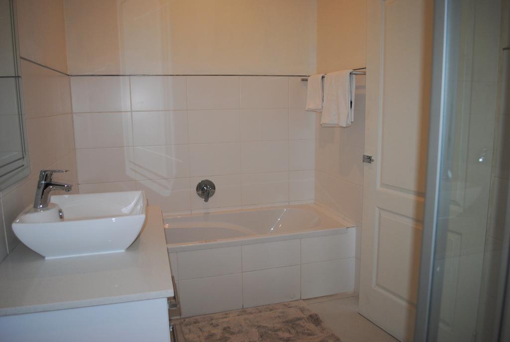 86 Edison Self Catering Apartment Johannesburg Luaran gambar