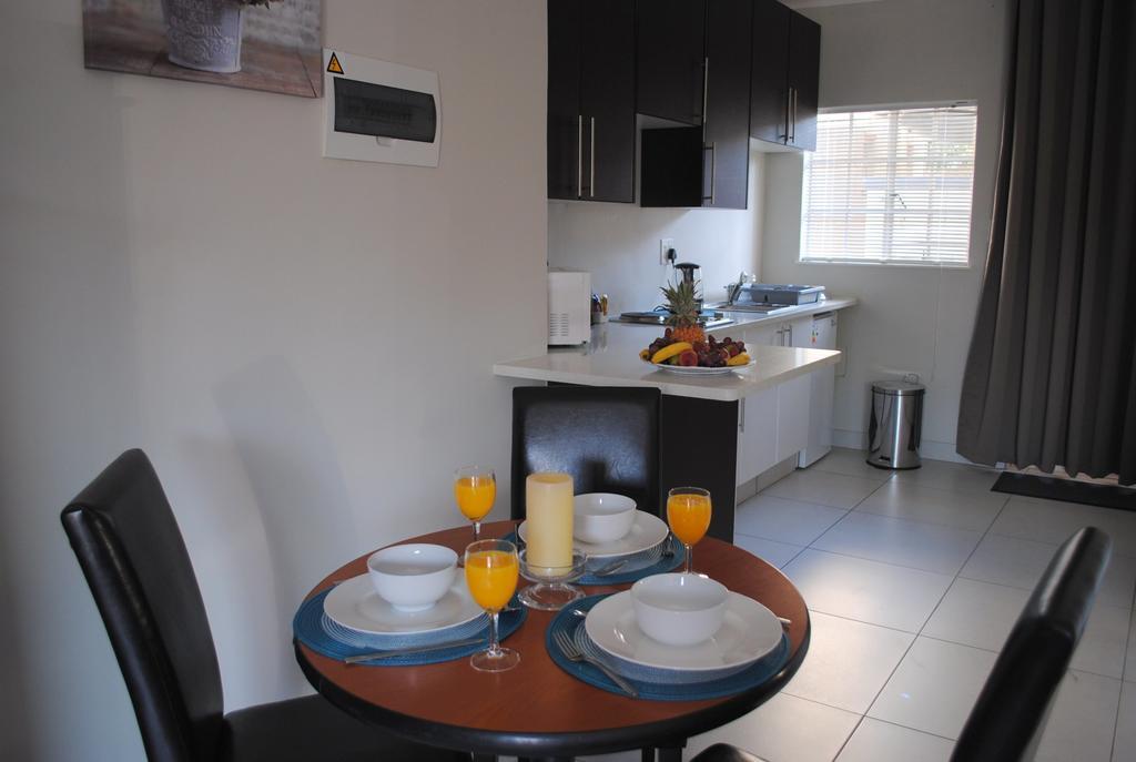 86 Edison Self Catering Apartment Johannesburg Luaran gambar